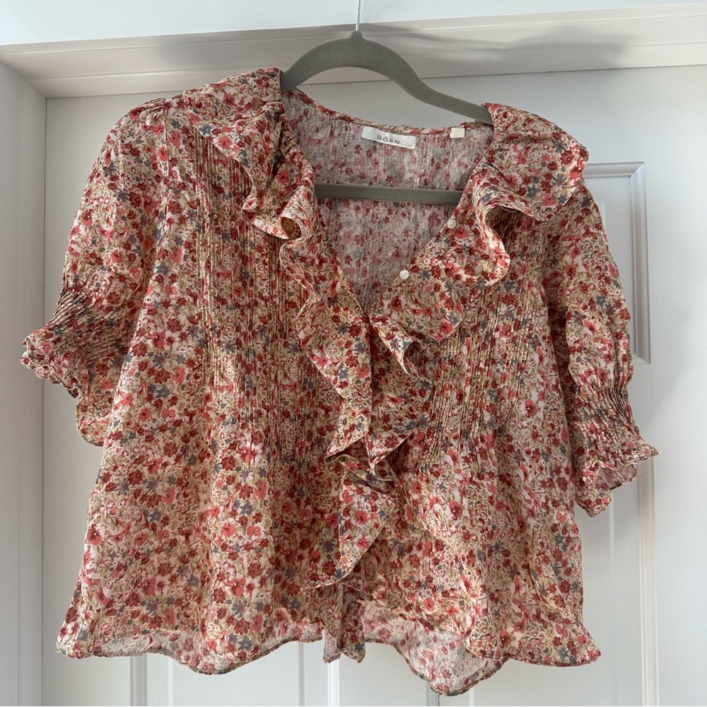 Doen Pink Tan Puff Sleeve Ruffled Blouse